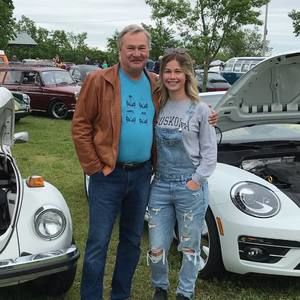 Meet your Posher, Julia